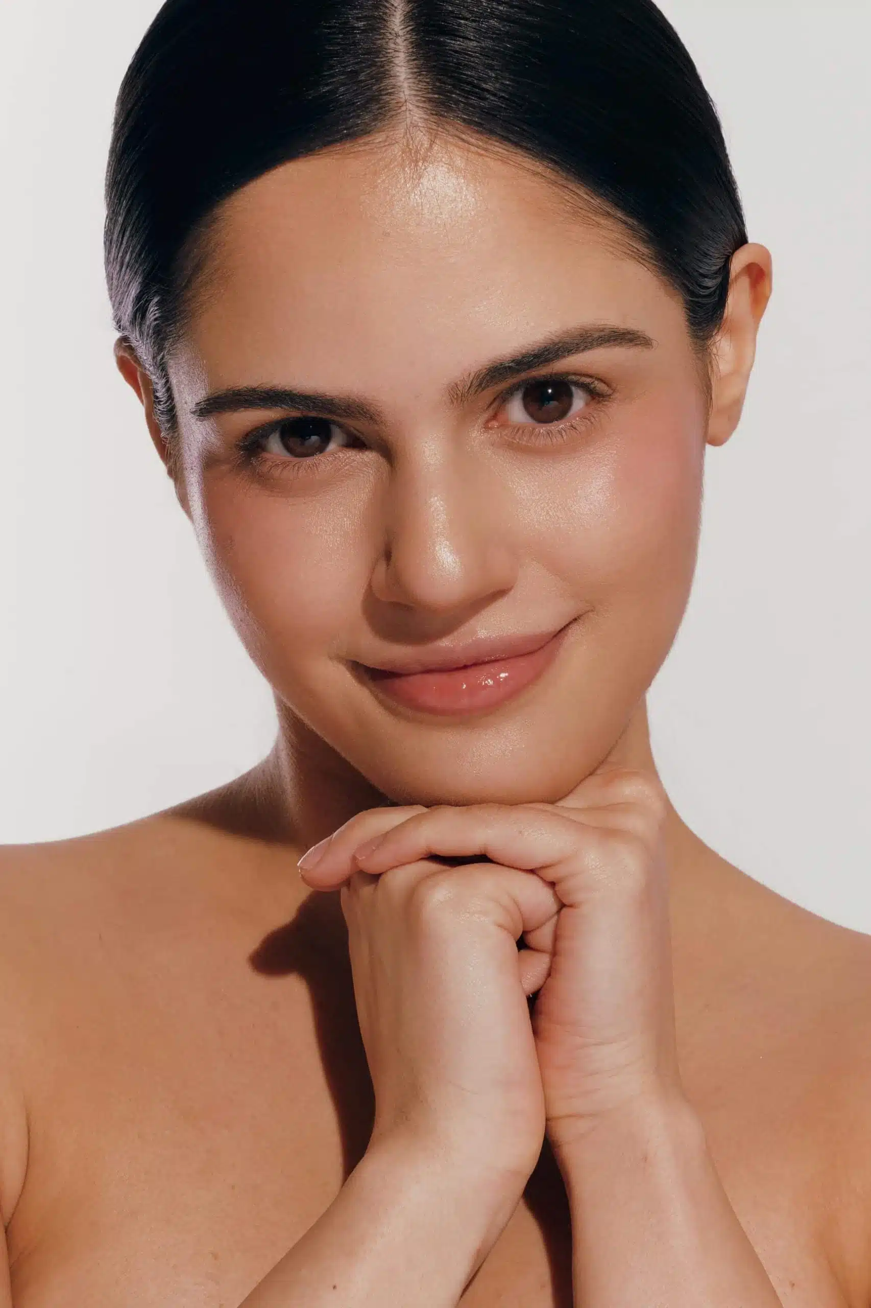 Tränenrinne mit Hyaluronsäure unterspritzen